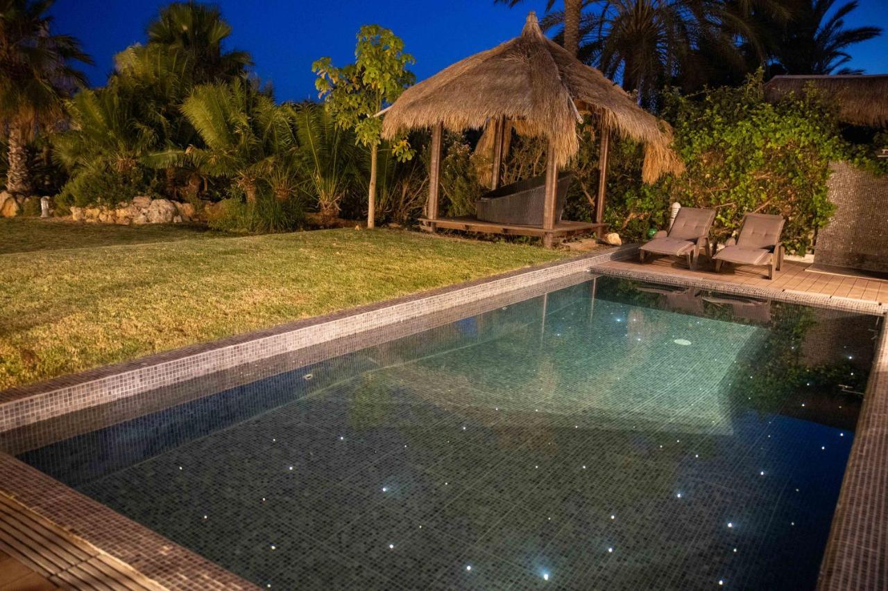 Вилла Balinese Айя-Напа Экстерьер фото